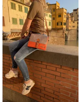 Pochette en cuir modèle NELL