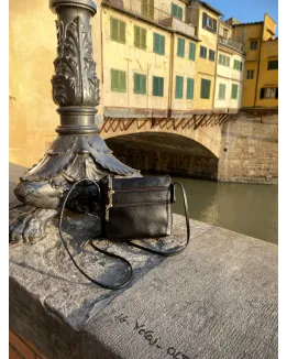 Pochette en cuir modèle GABRIELLE