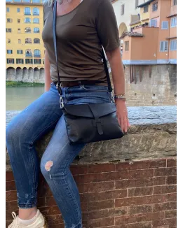 Pochette en cuir modèle LUANA