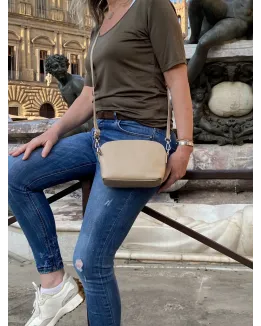 Pochette en cuir modèle EVA