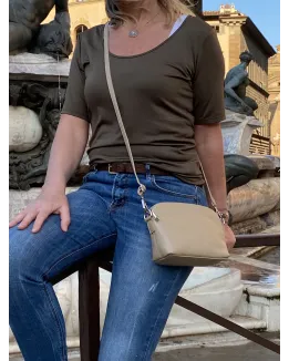 Pochette en cuir modèle EVA