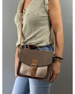 Pochette en cuir modèle ABBIE