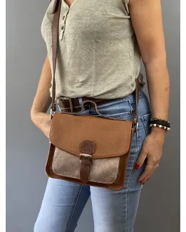 Pochette en cuir modèle ABBIE