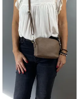 Pochette en cuir modèle EVA